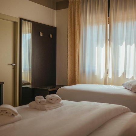Hotel Palazzo Paradiso Meduna di Livenza Buitenkant foto