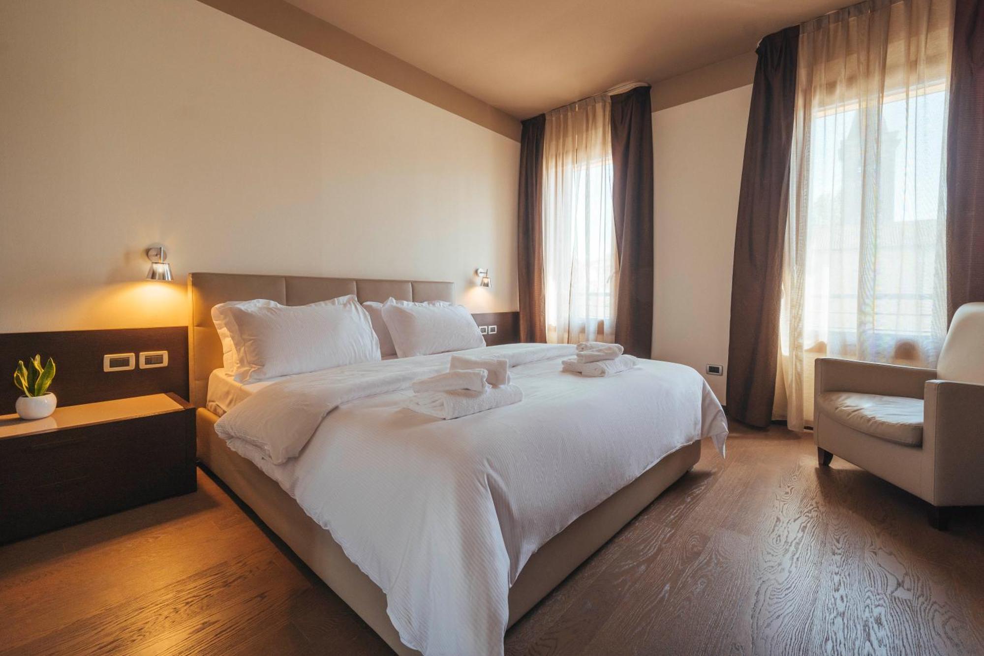 Hotel Palazzo Paradiso Meduna di Livenza Buitenkant foto