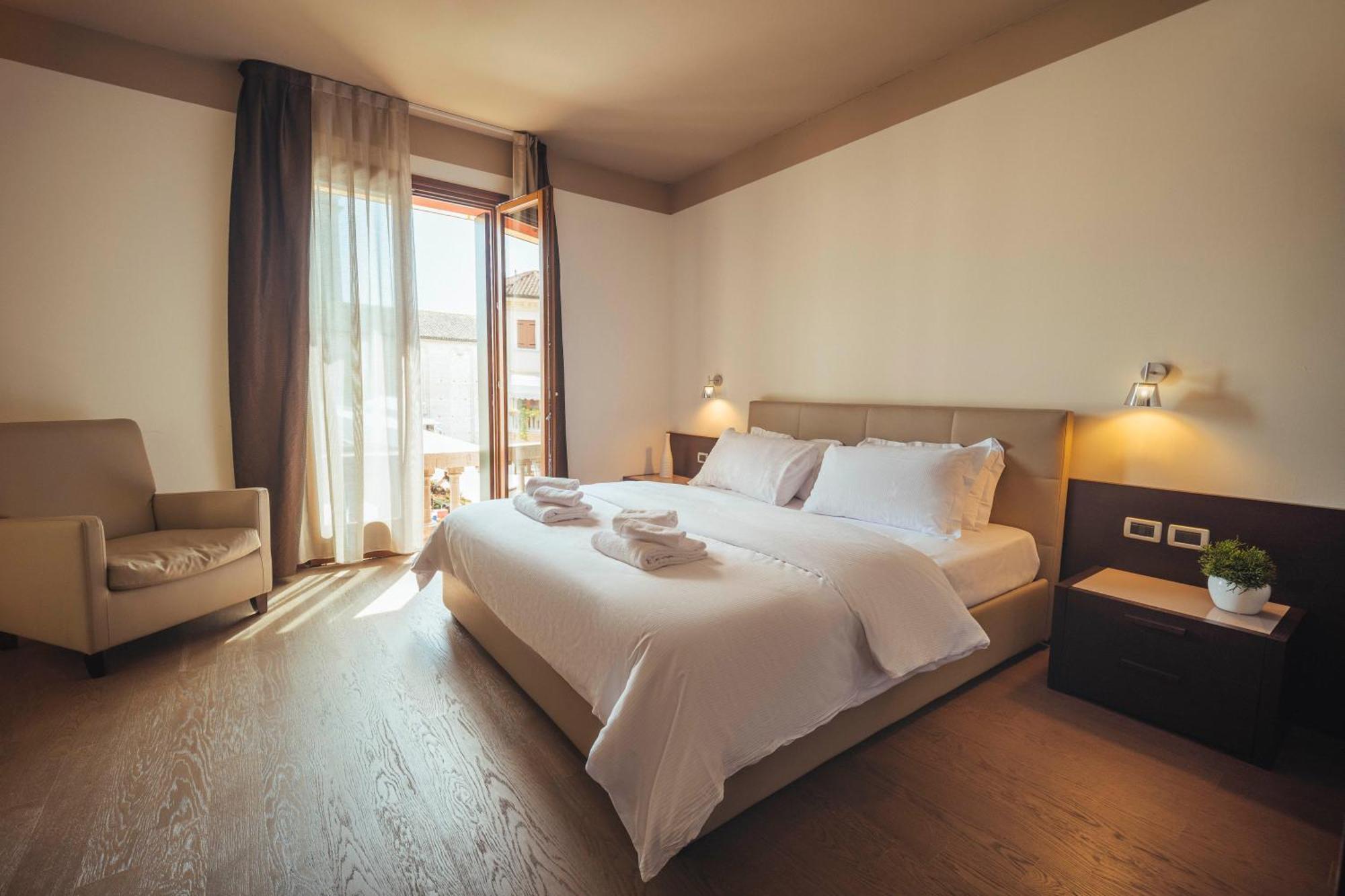 Hotel Palazzo Paradiso Meduna di Livenza Buitenkant foto